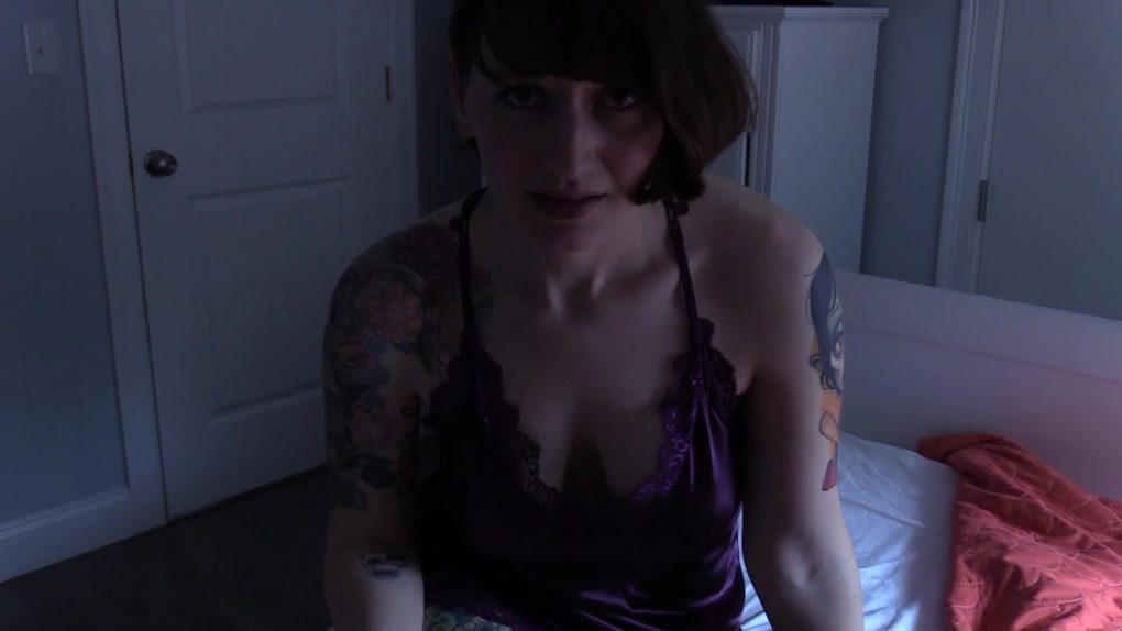 Bettie Bondage-Mom made a mistake 8892